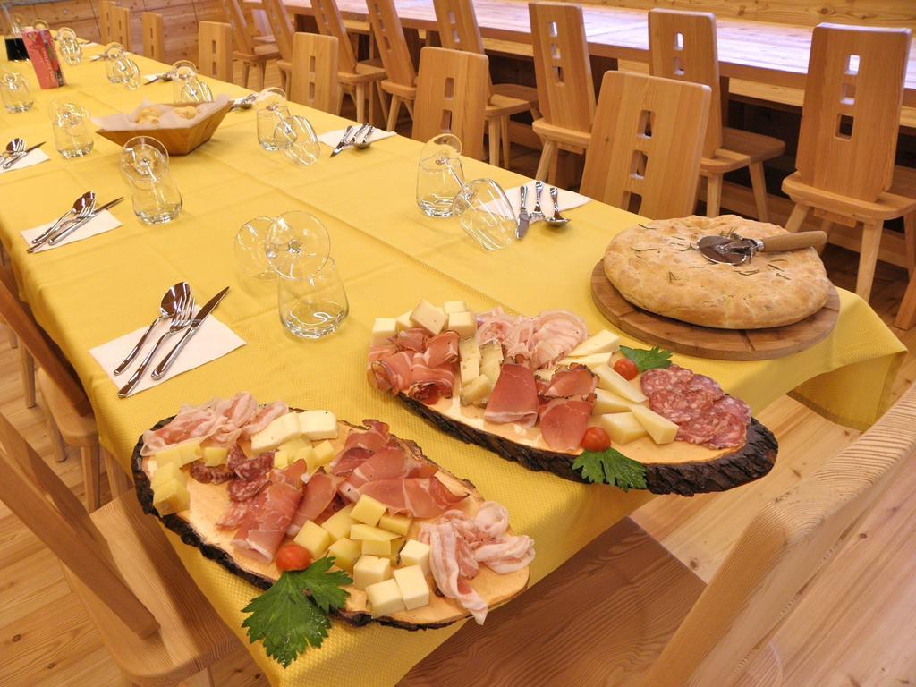 Madonna Pra De La Casa Bed & Breakfast エクステリア 写真
